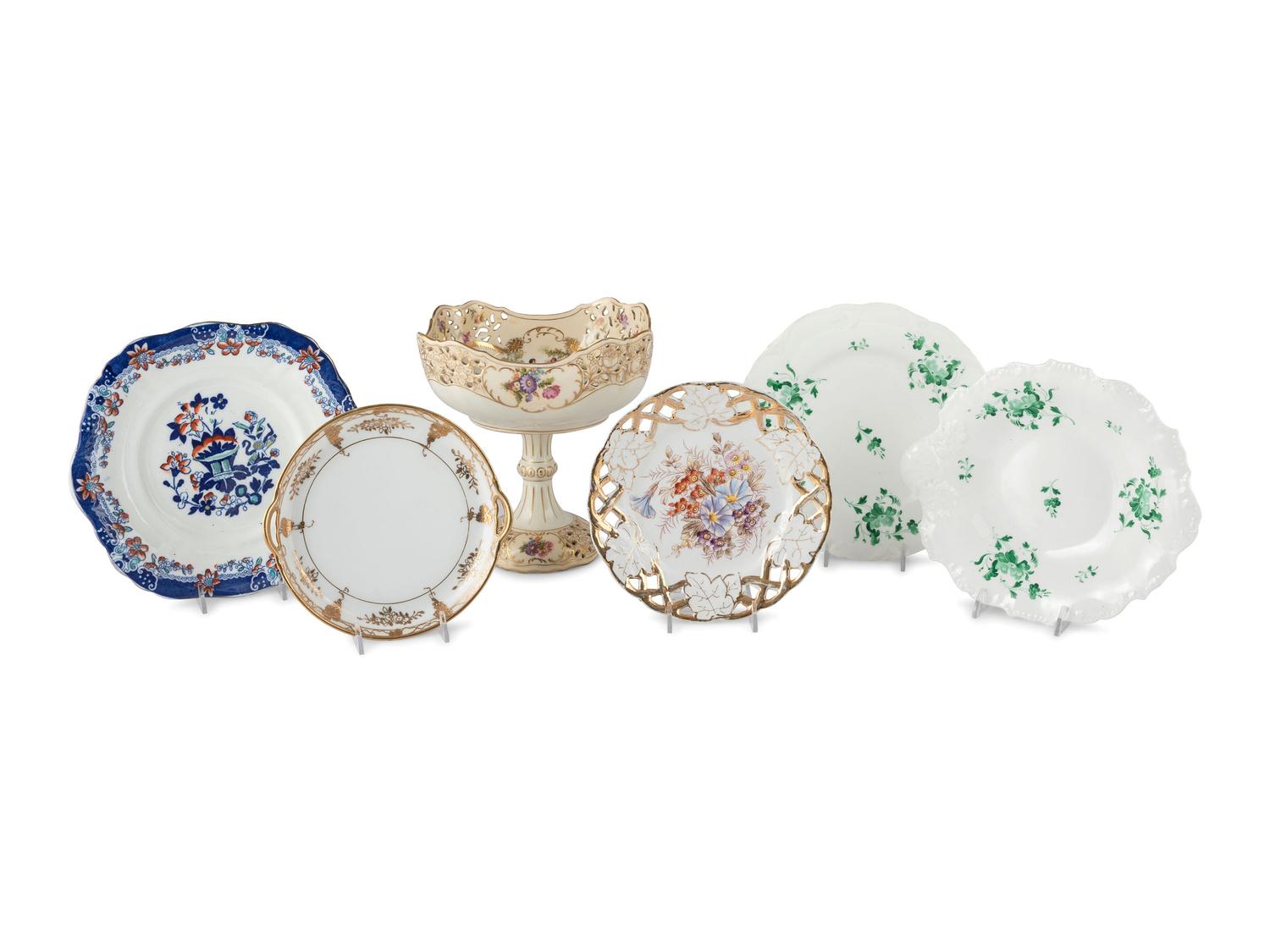 A Group of English and Continental Porcelain Table Articles