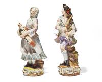 A pair of Meissen porcelain figures depicting a musical couple, Germany, 19th century
