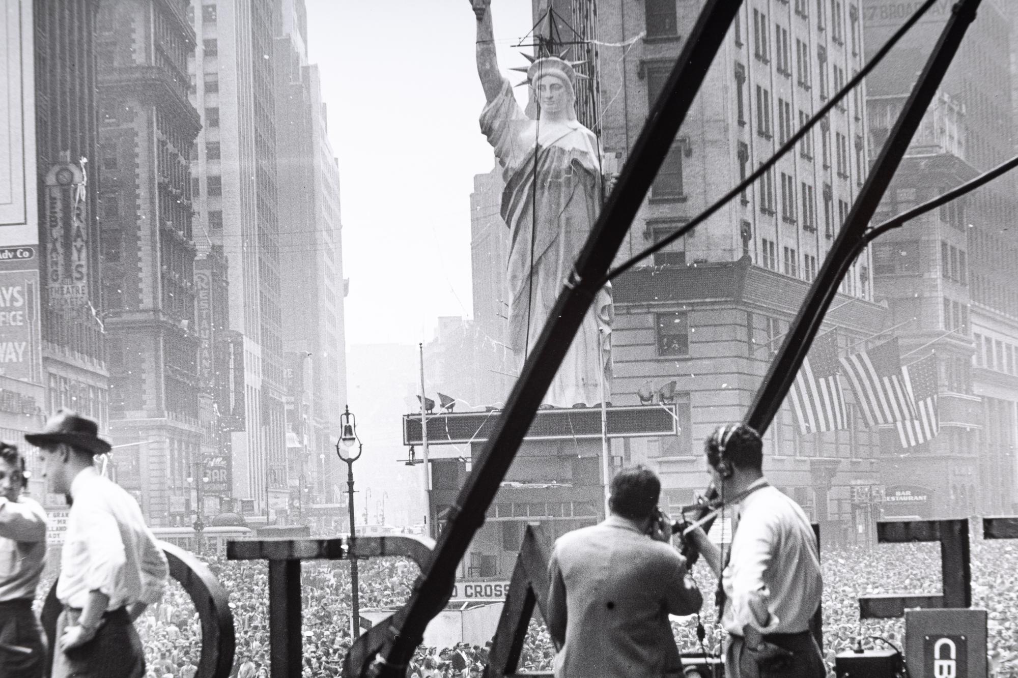 Ruth Orkin (1921-1985) VE Day, Times Square, NYC, 1945