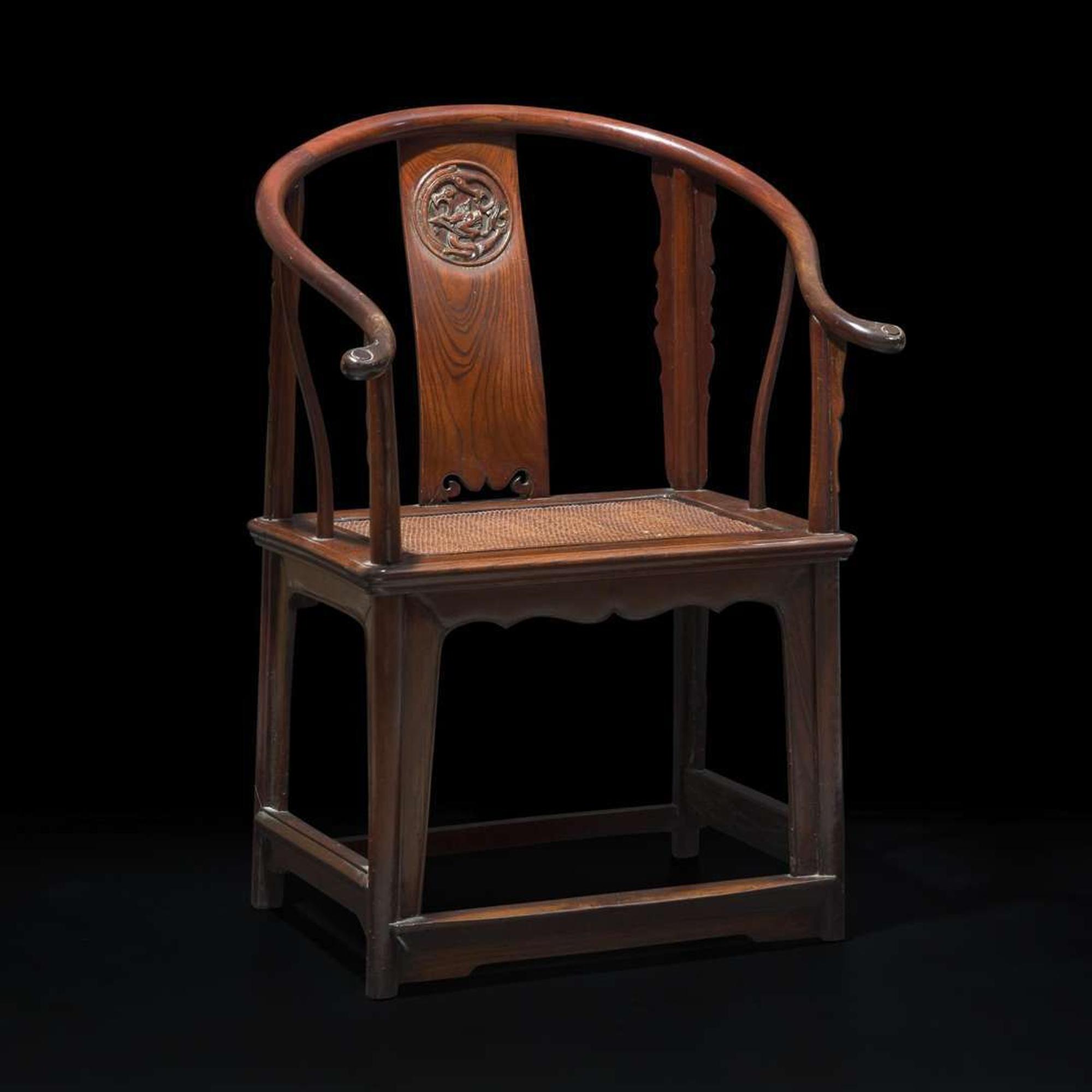 A Chinese yumu and hardwood horseshoe-back armchair 榆木硬木圈椅 Qing dynasty ?