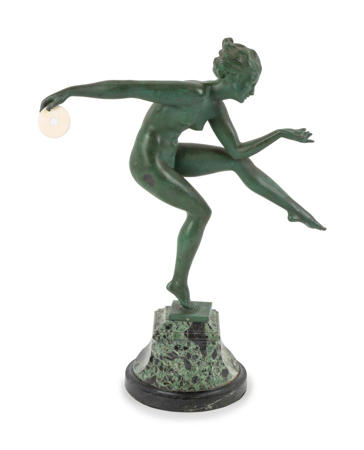 Nude Disc Dancer
