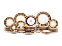 A Haviland Limoges Porcelain Dinner Service