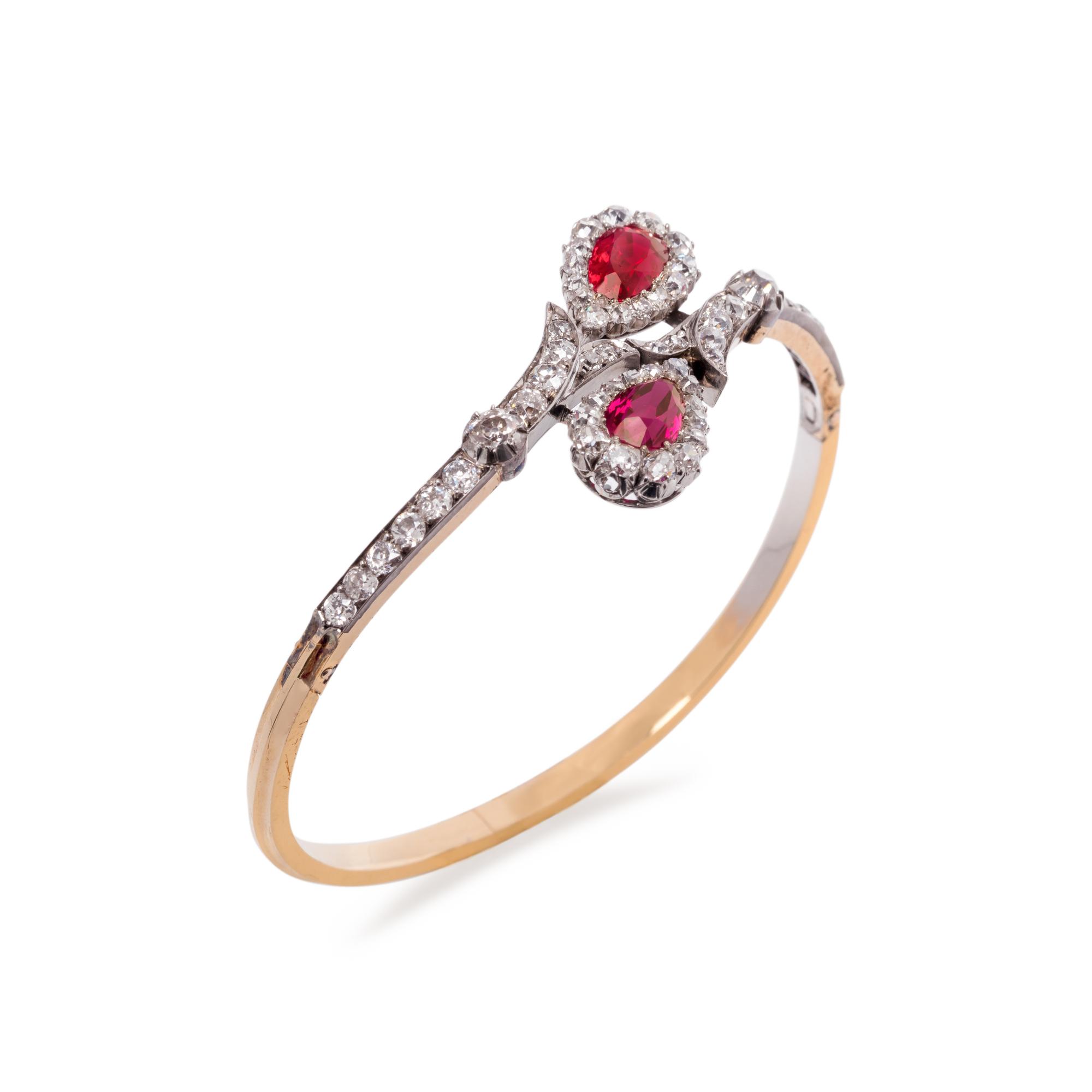 AN IMPORTANT, ANTIQUE BURMESE RUBY AND DIAMOND BRACELET