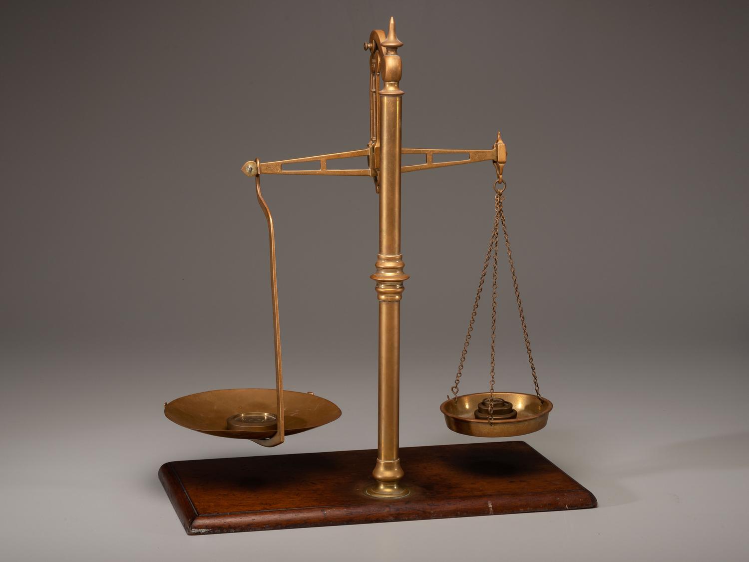 A Brass and Mahogany Patent 'Agate Balance' Beam-Scale