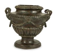 A Neoclassical Style Bronze Urn with Ram Mask Handles — 20TH CENTURY