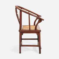 A Chinese horseshoe back armchair, probably elm 圈椅 或榆木 18th/19th century ???????