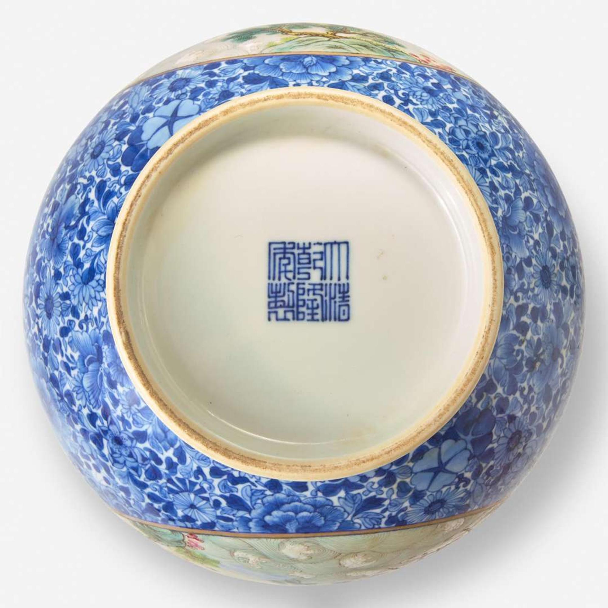 A finely-decorated Chinese yangcai and underglaze blue-decorated porcelain garlic-bulb mouth vase 洋彩灑藍地蒜頭瓶 Qianlong six-character seal mark ?????