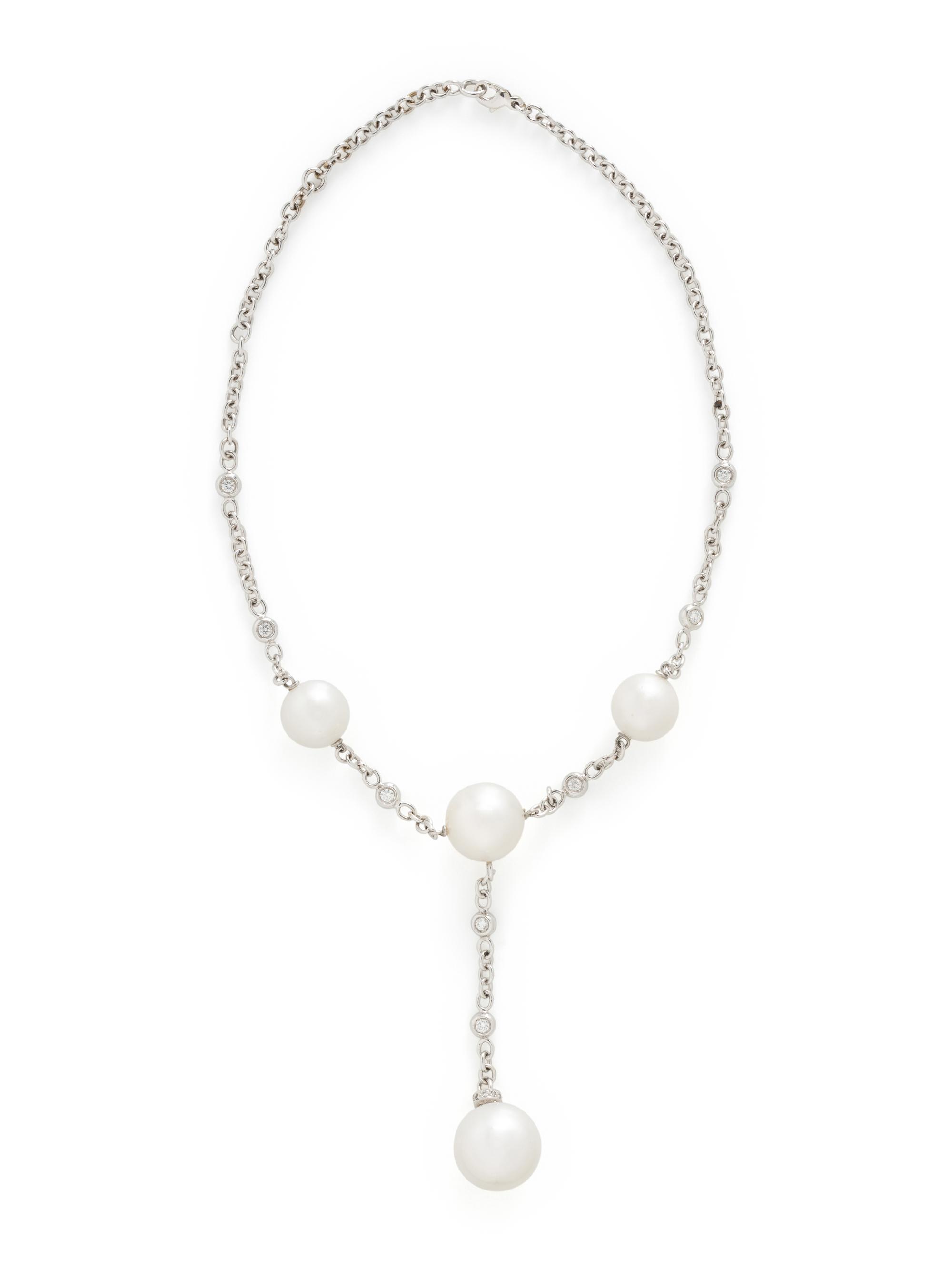 WHITE GOLD, DIAMOND AND CULTURED SOUTH SEA PEARL 'Y' NECKLACE