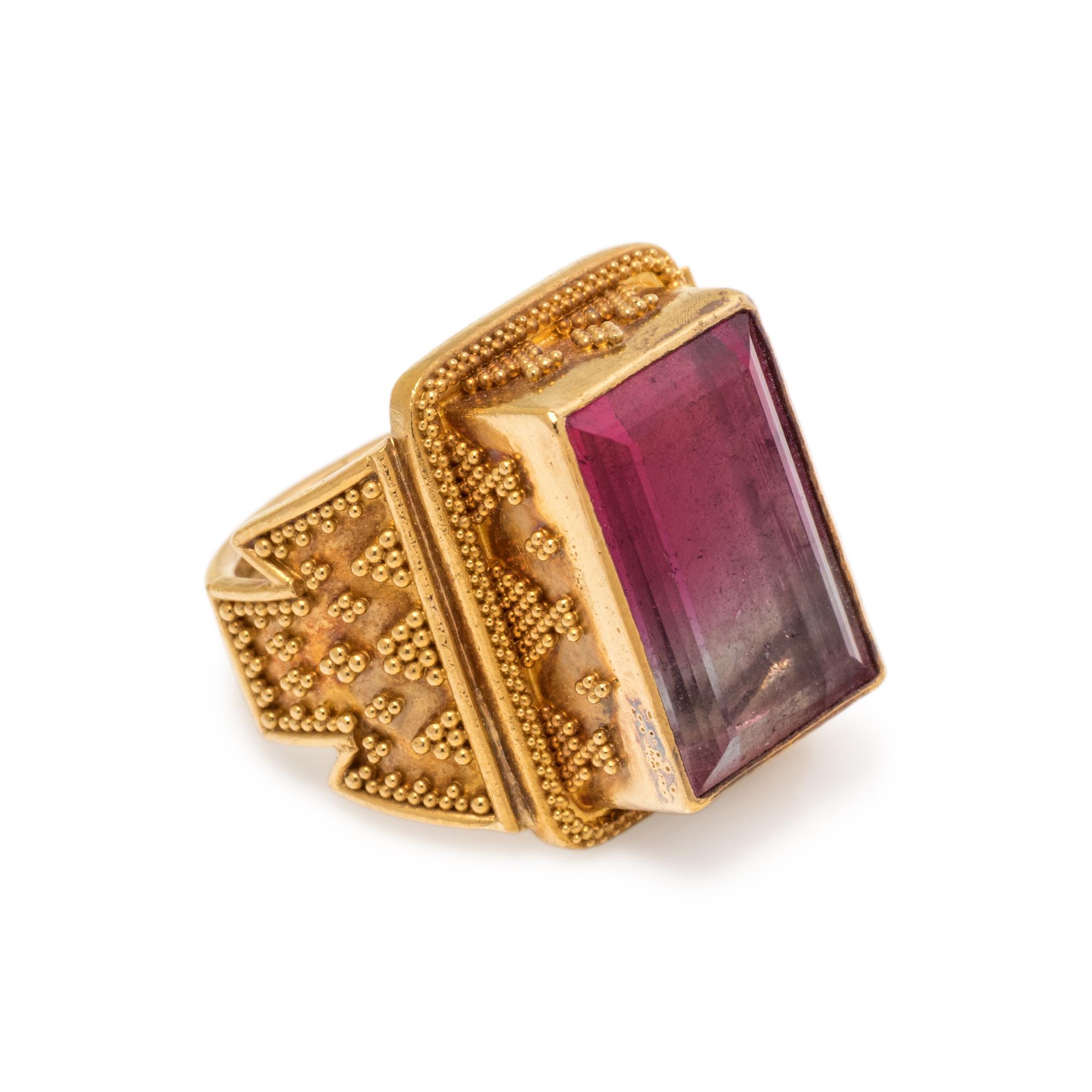 LUNA FELIX GOLDSMITH, YELLOW GOLD AND BICOLOR TOURMALINE RING