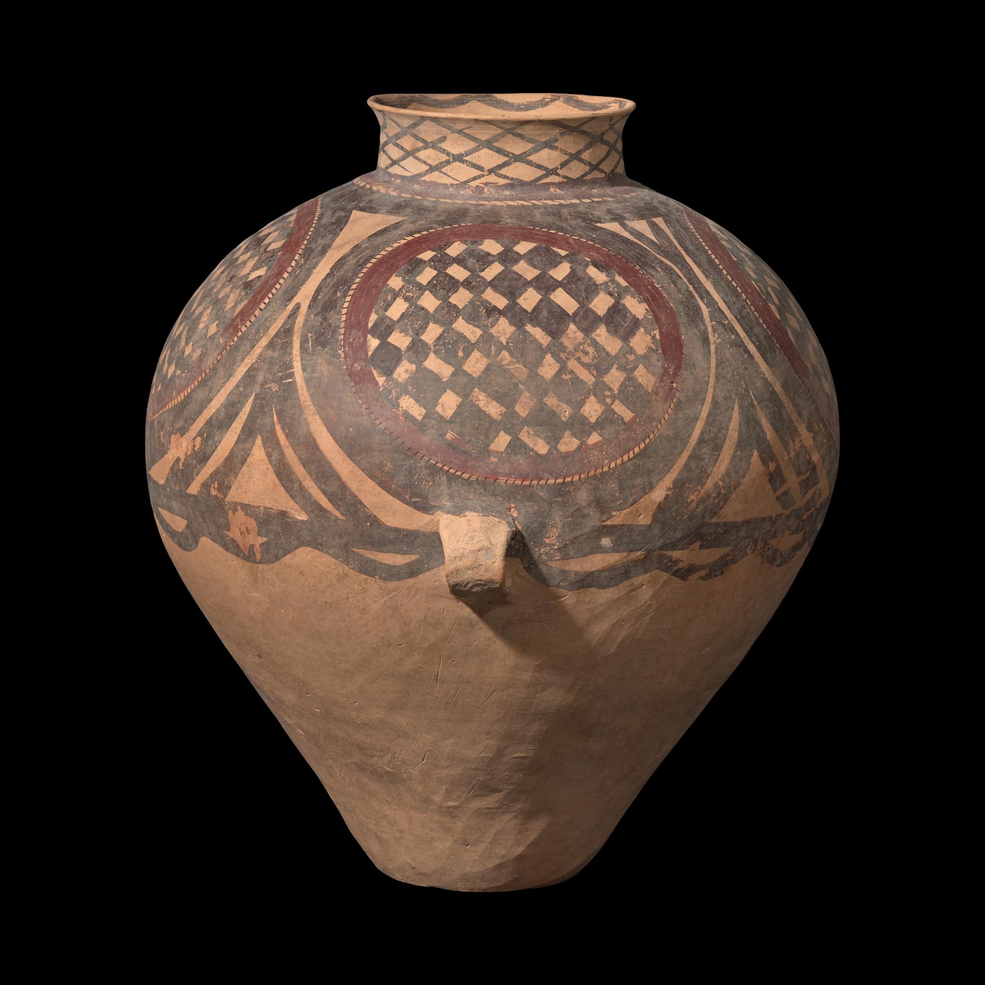 A Large Chinese Painted Pottery Handled Jar, Neolithic Period, Majiayao Culture, Banshan Type 馬家窯文化半山型旋渦鋸齒紋雙耳彩陶罐