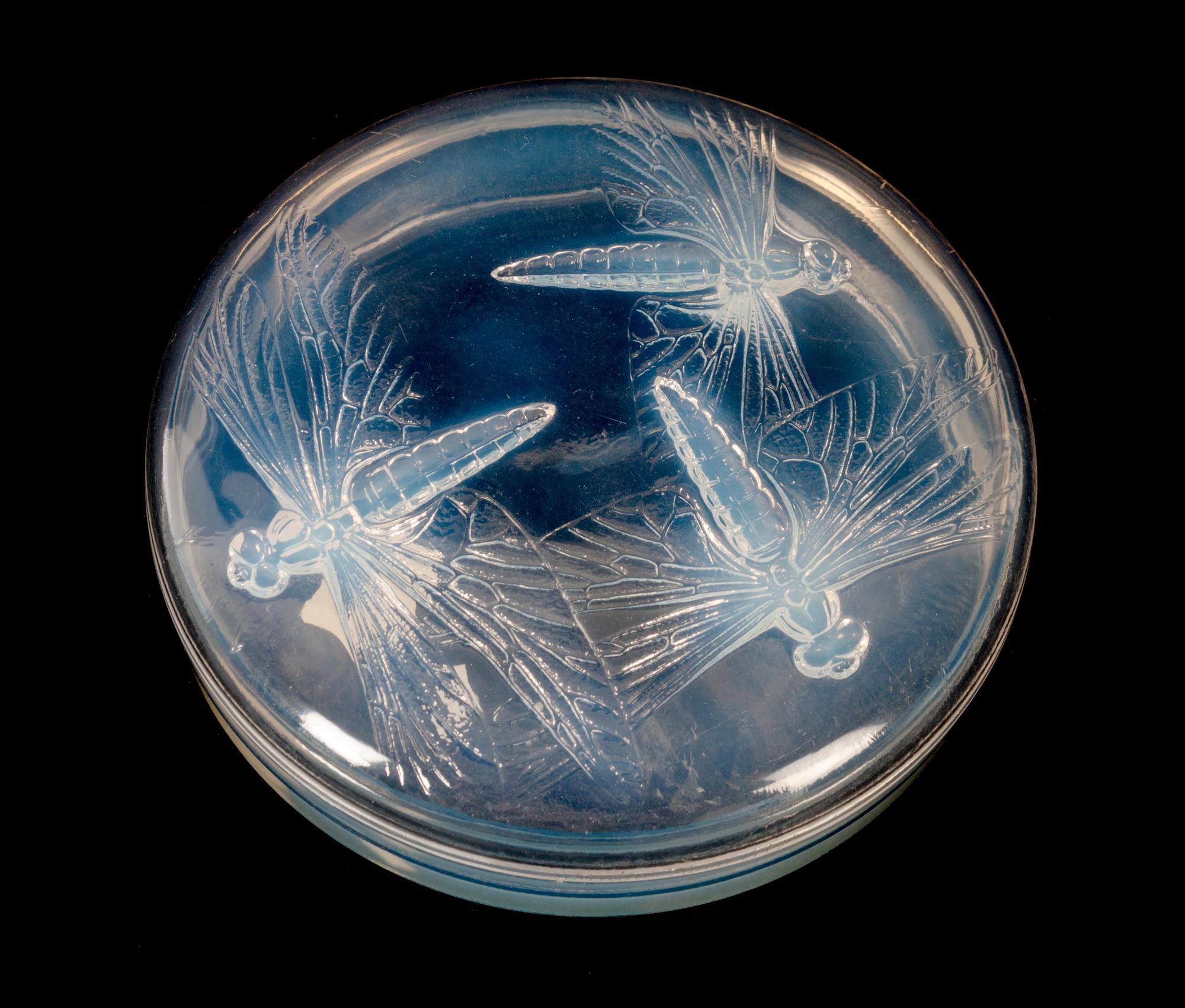A Lalique Molded and Frosted Glass Libellules Lidded Box Height 2 x diameter 6 3/4 inches. — LATE 19TH CENTURY
