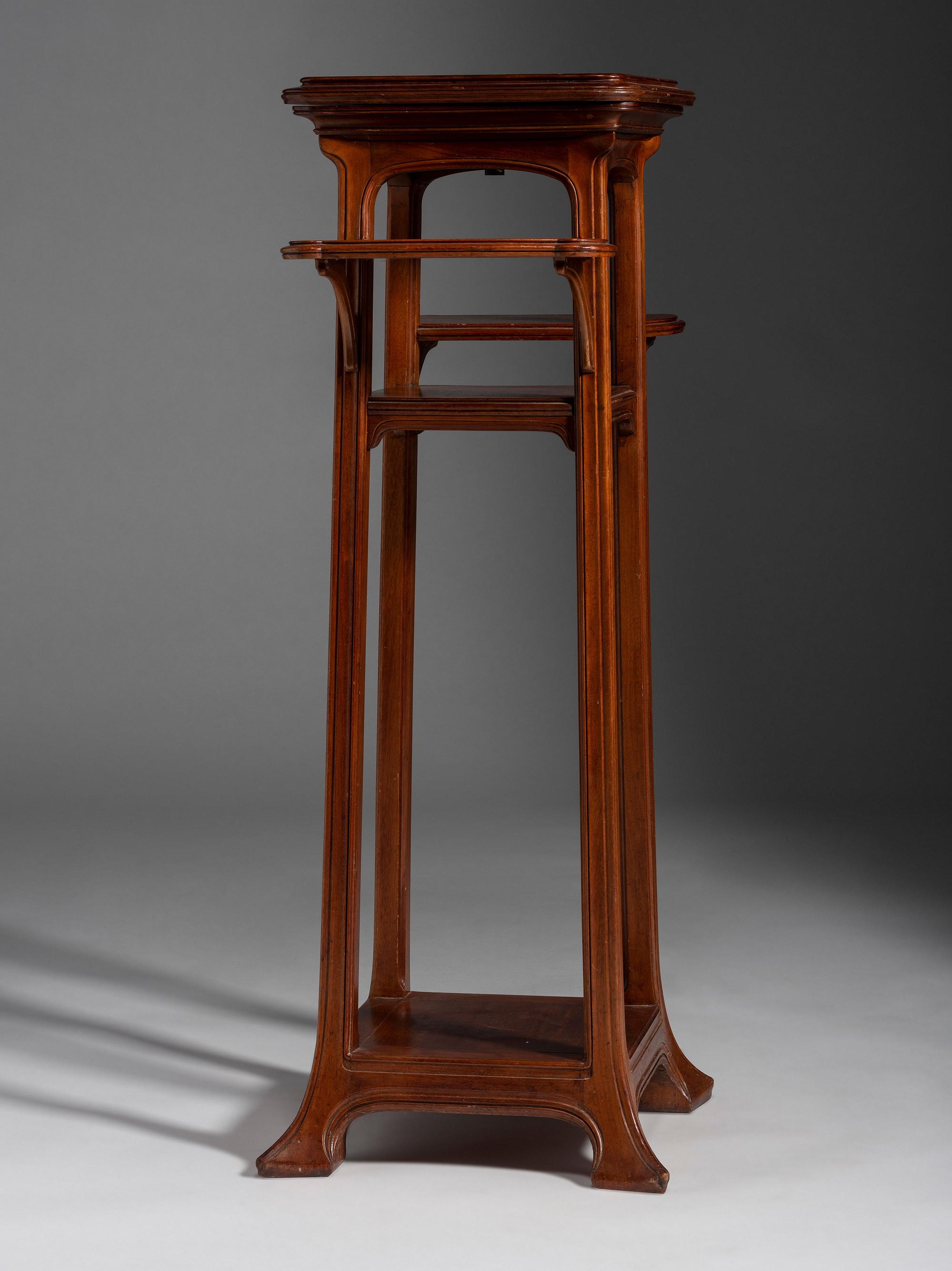 Tiered Pedestal