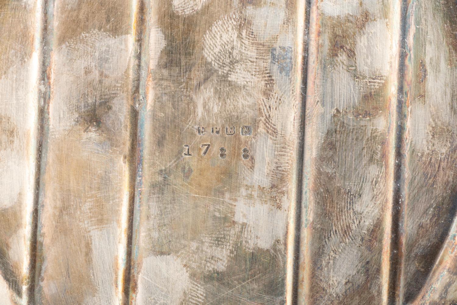 Four Metalware Articles