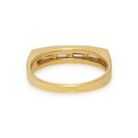 YELLOW GOLD AND DIAMOND RING