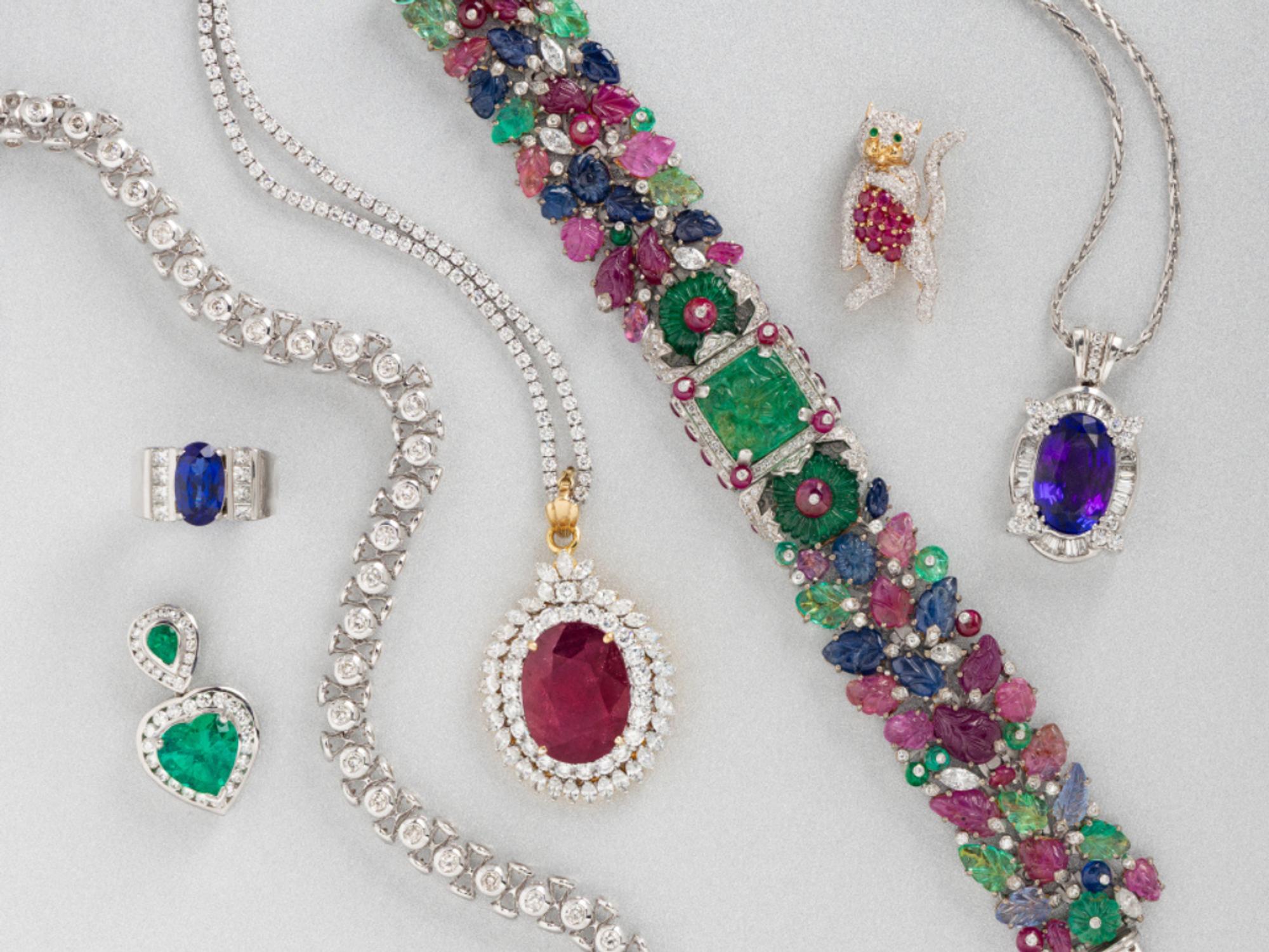 Essential Jewelry