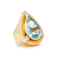 COLLECTION OF JEWELRY