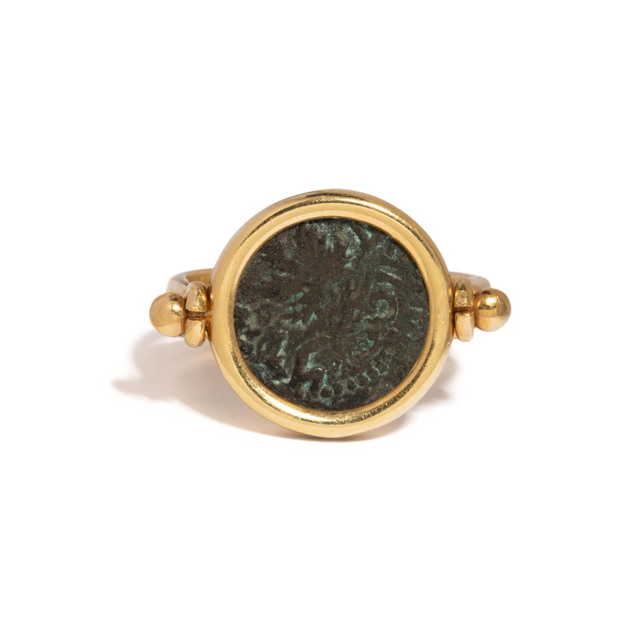 YELLOW GOLD AND COIN FLIP RING
