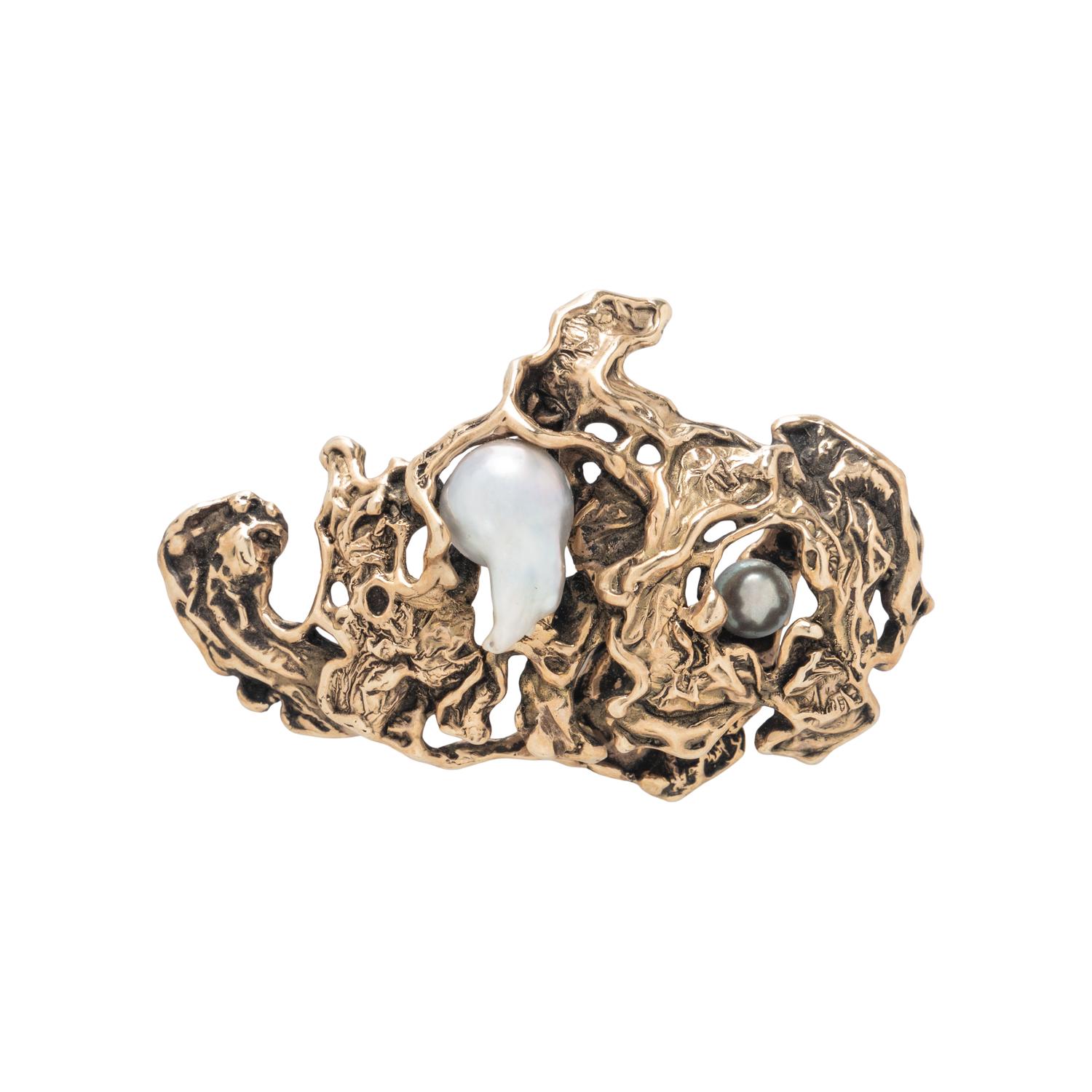 YELLOW GOLD AND CULTURED PEARL BROOCH