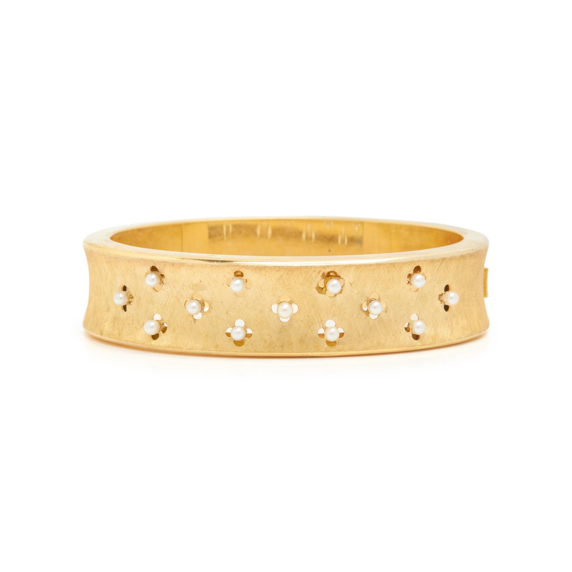 YELLOW GOLD AND SEED PEARL BANGLE BRACELET