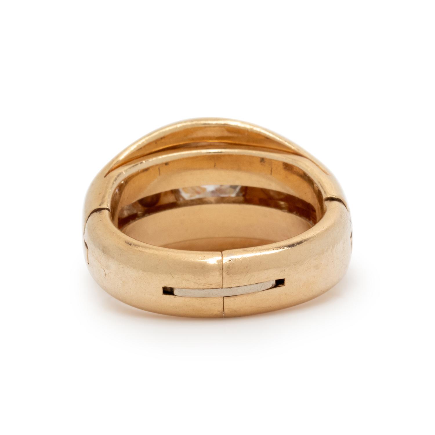 YELLOW GOLD AND DIAMOND RING