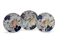 Three Chinese Export Tobacco Leaf Porcelain Articles
