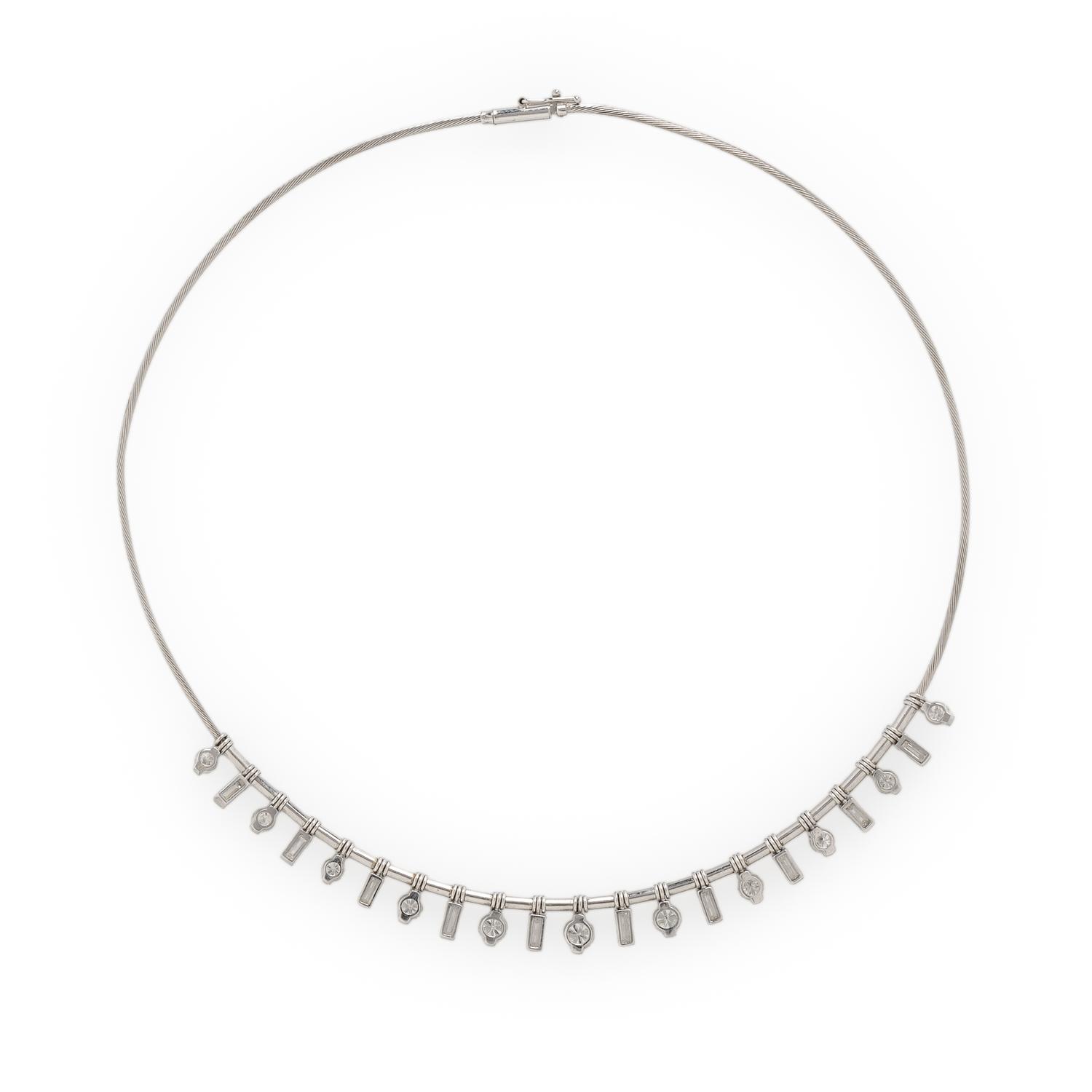 DIAMOND AND WHITE GOLD COLLAR NECKLACE