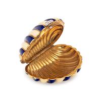 SPAULDING & CO., YELLOW GOLD AND ENAMEL PILL BOX