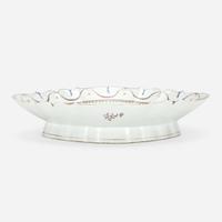 A large Chinese Export porcelain oval footed bowl 18th century