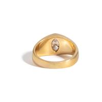 YELLOW GOLD AND DIAMOND RING