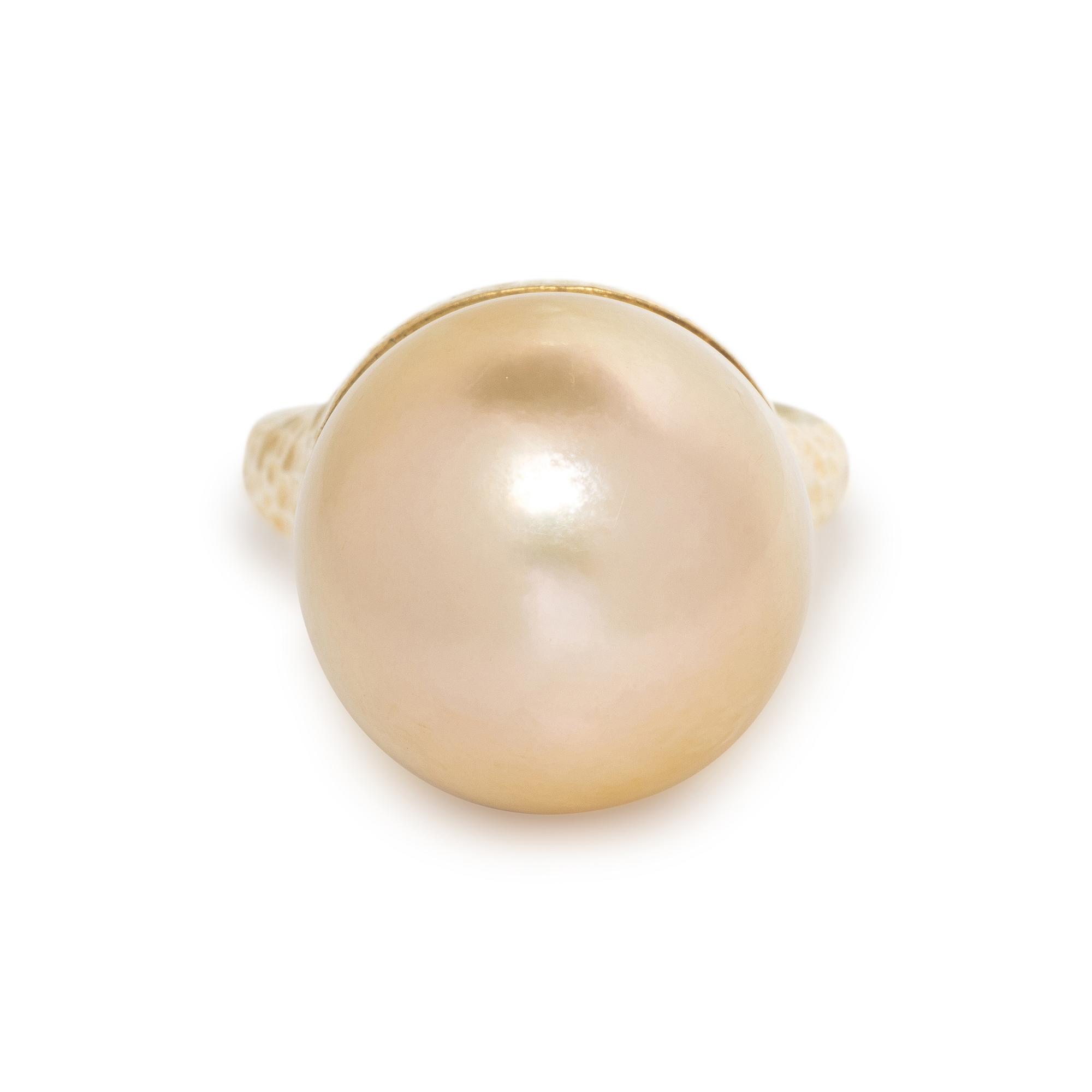 CULTURED GOLDEN SOUTH SEA PEARL RING