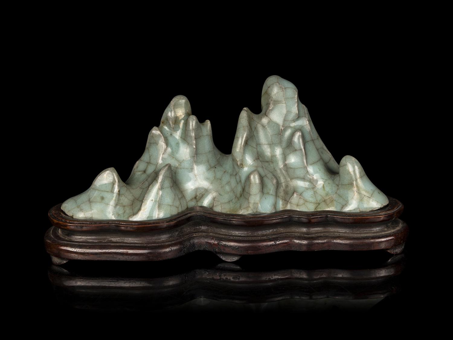 A Chinese Guan-Type Porcelain 'Mountain' Brushrest