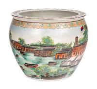 A Chinese Export Porcelain Jardinière