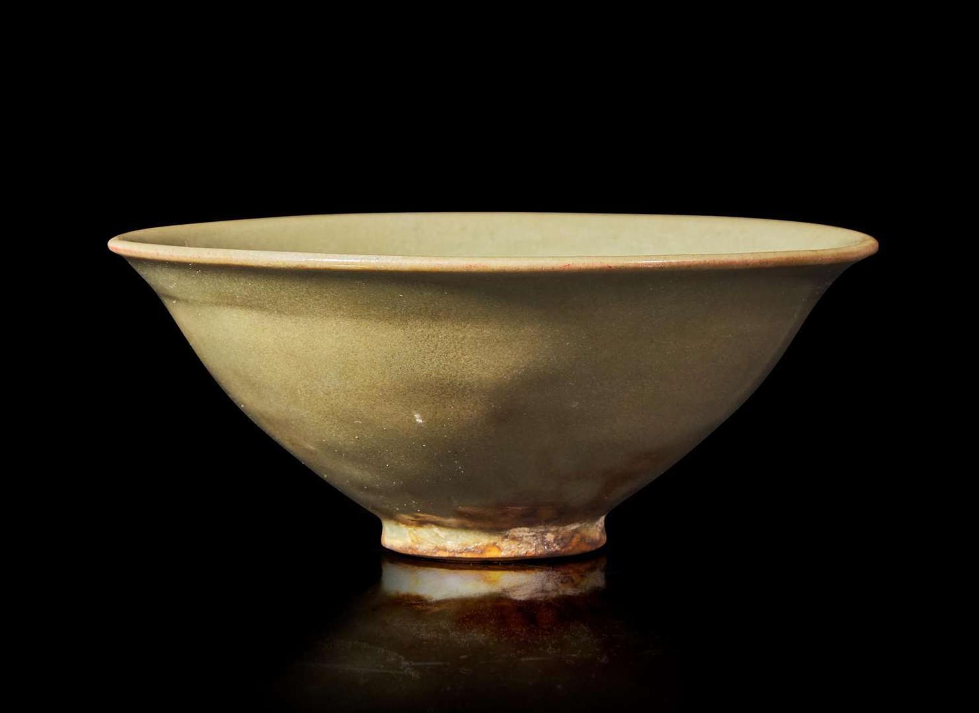 A Chinese Yaozhou celadon-glazed "Boys" bowl, Northern Song dynasty 耀州窯嬰戲盌 北宋