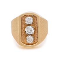 YELLOW GOLD AND DIAMOND RING