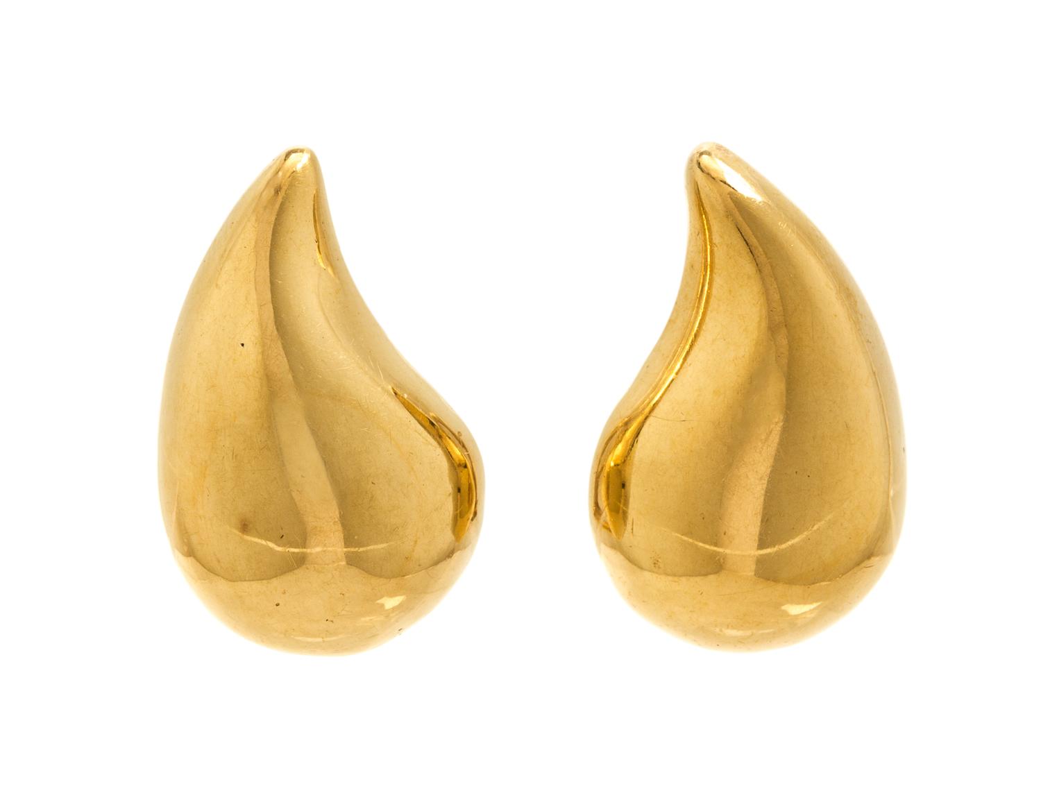 A Pair of Yellow Gold Earclips, 6.10 dwts.