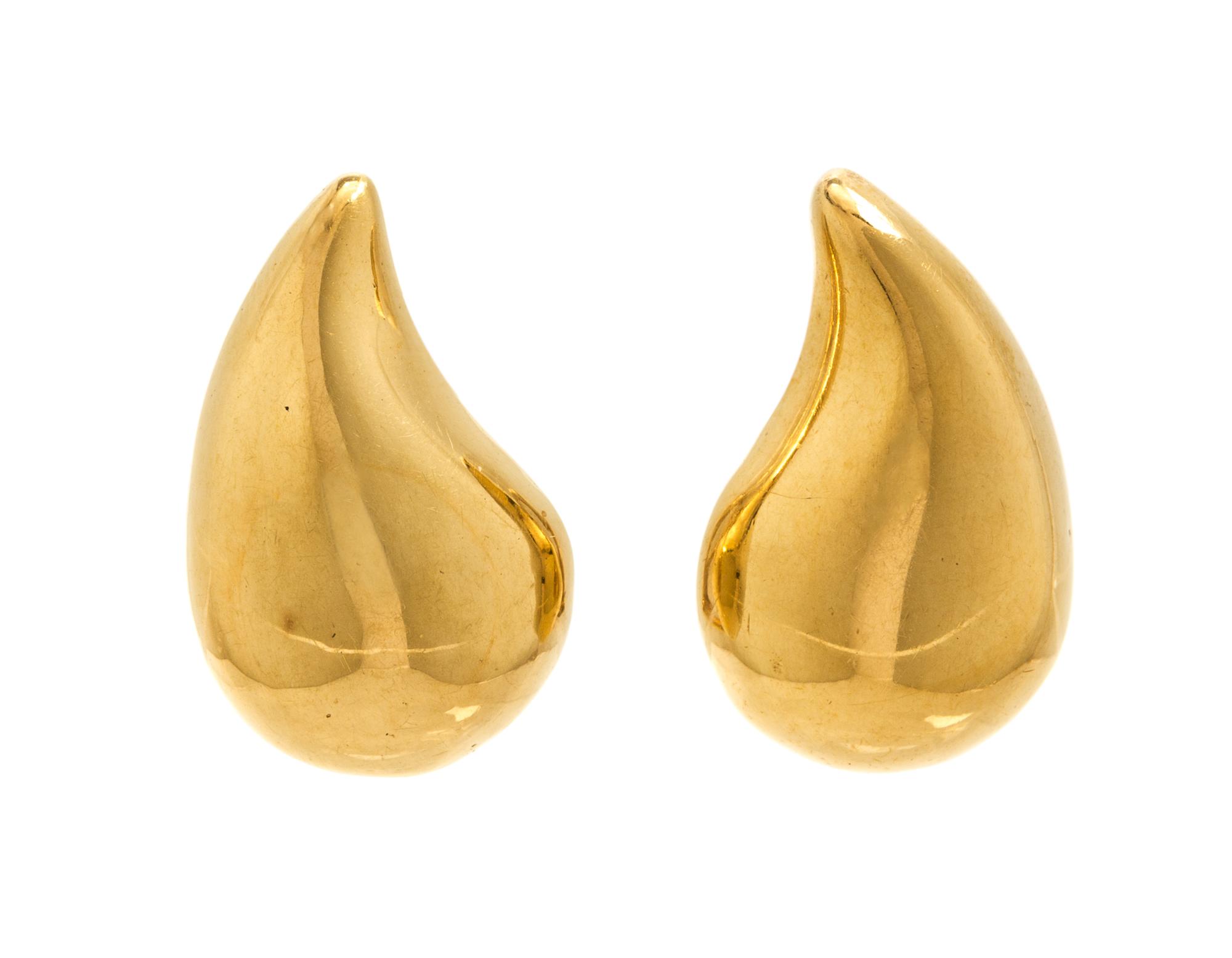 A Pair of Yellow Gold Earclips, 6.10 dwts.