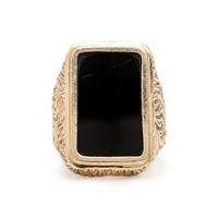 Onyx and Yellow Gold Ring