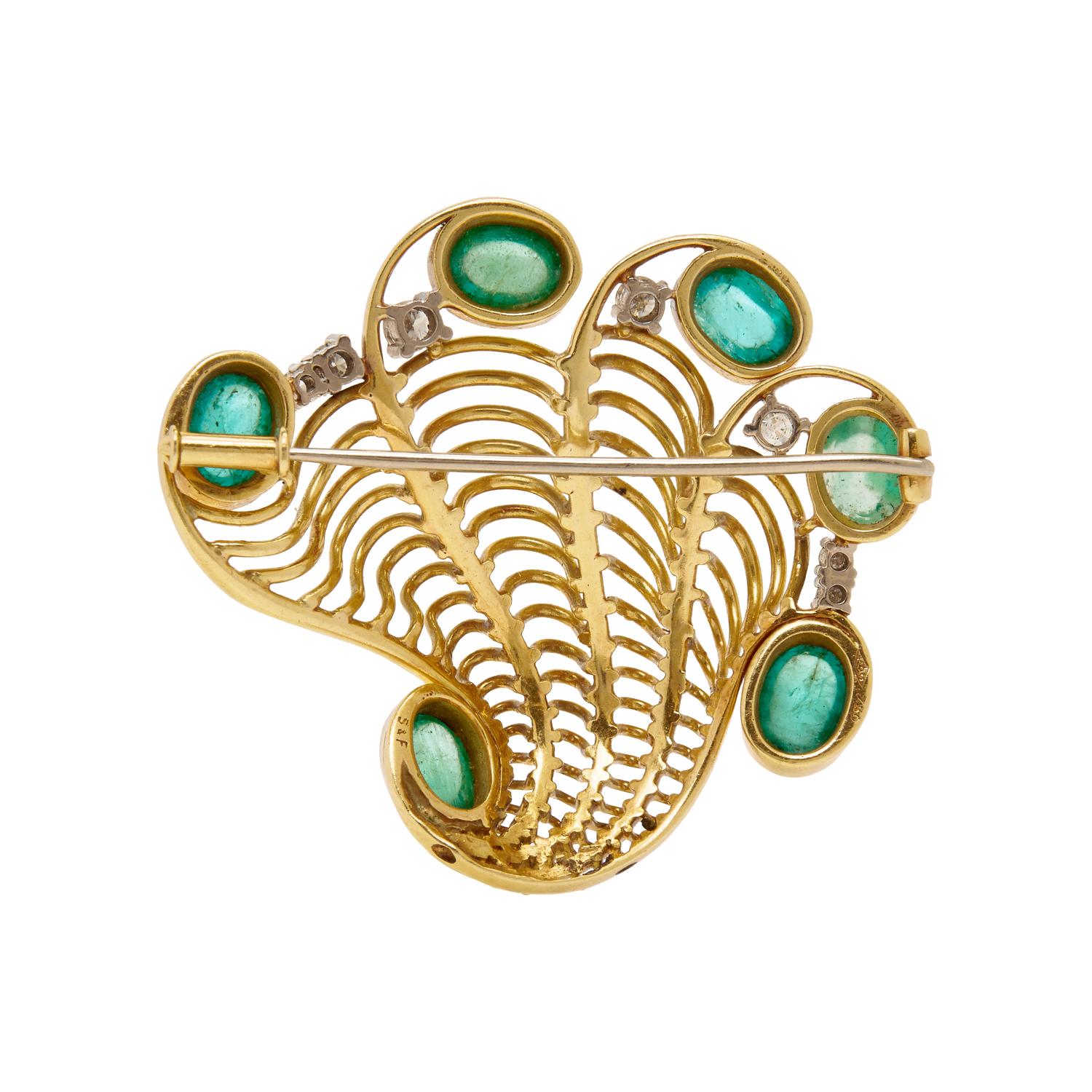 SPRITZER & FUHRMANN, YELLOW GOLD, EMERALD, AND DIAMOND BROOCH