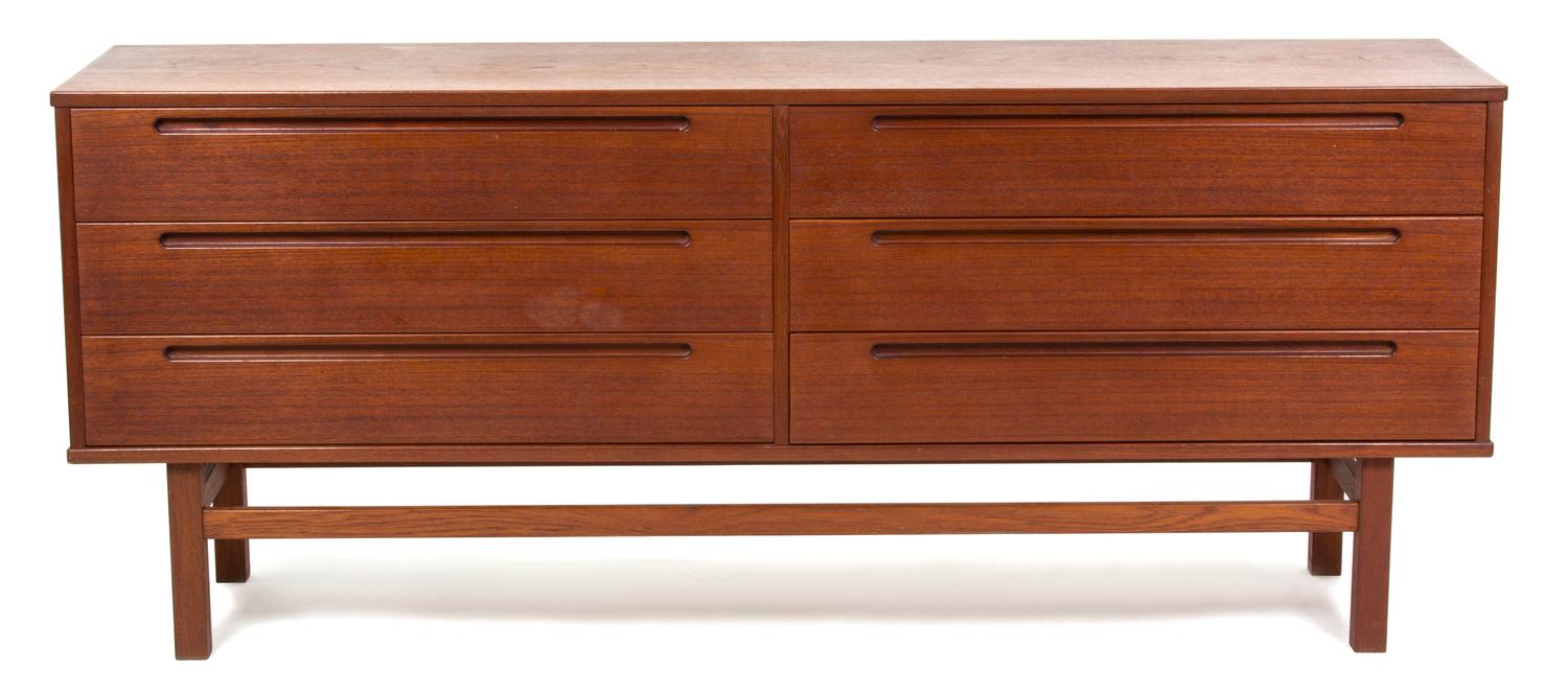A Modern Six Drawer Low Chest Height 29 x width 71 x depth 17 1/2 inches.