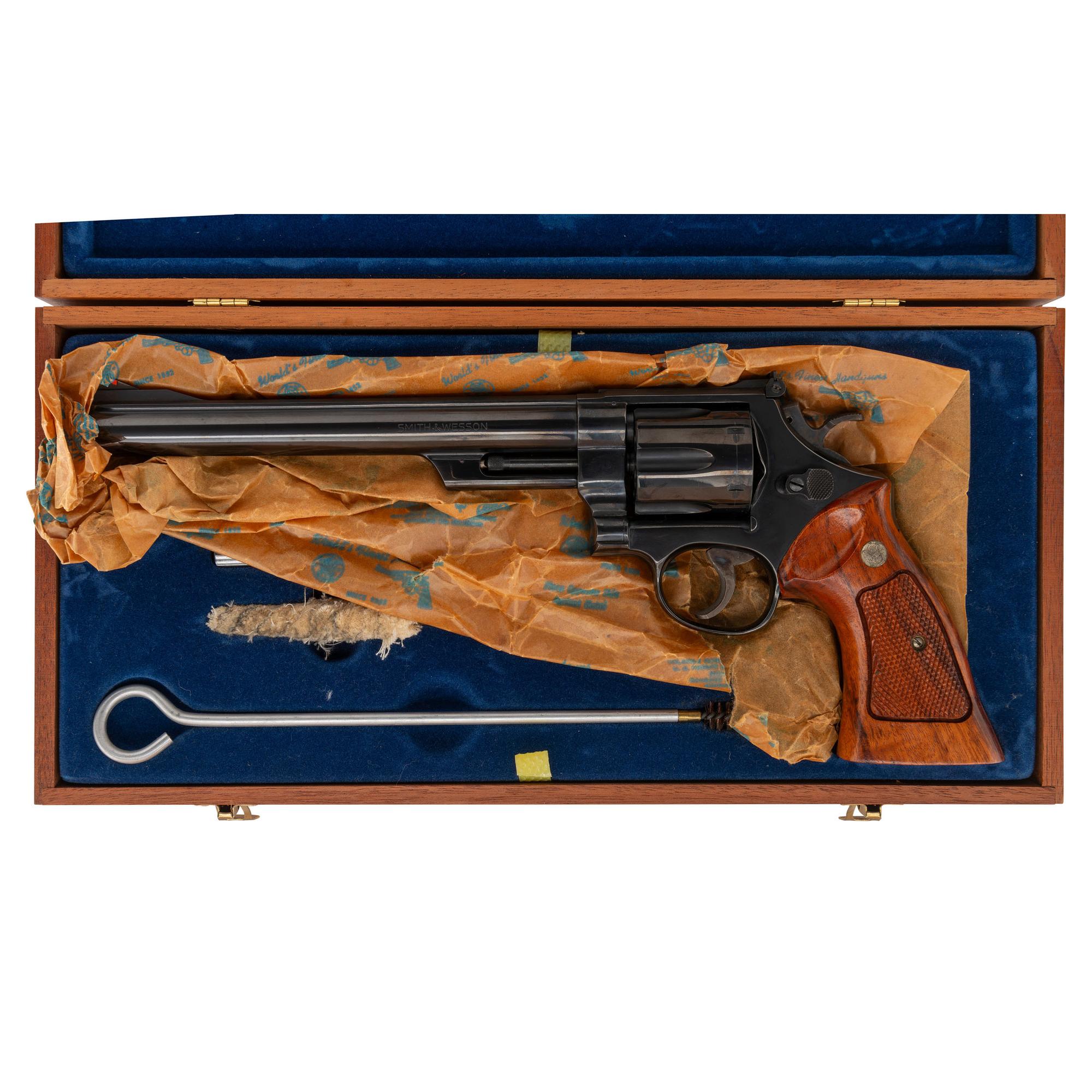 *Smith & Wesson Model 29-2 in Factory Box