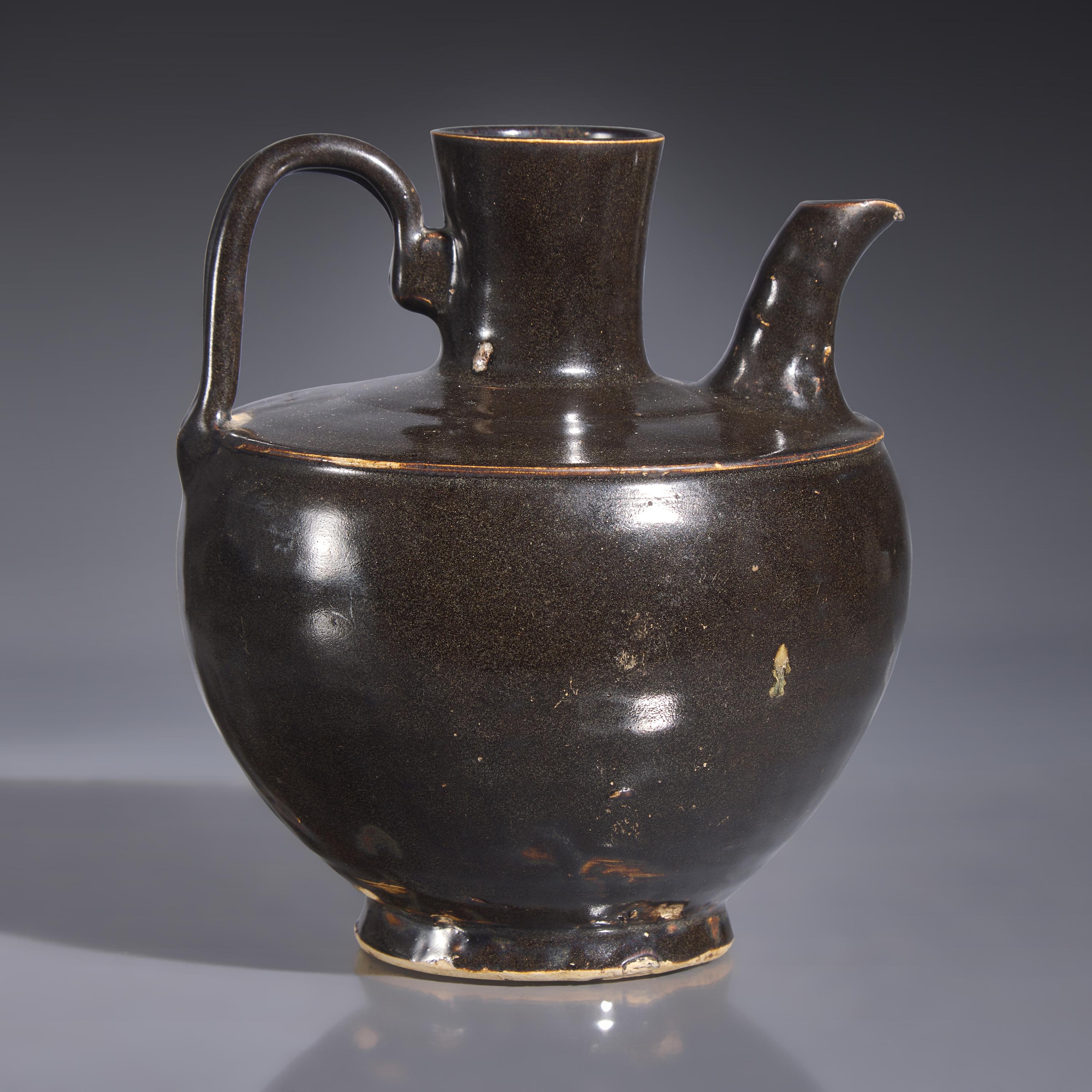 A Chinese Black Glazed Ewer, Northern Song Dynasty — 北宋 黑釉執壺