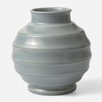 A Wedgwood Keith Murray (1892-1981) Designed Heron Gray Vase UK, 1930s