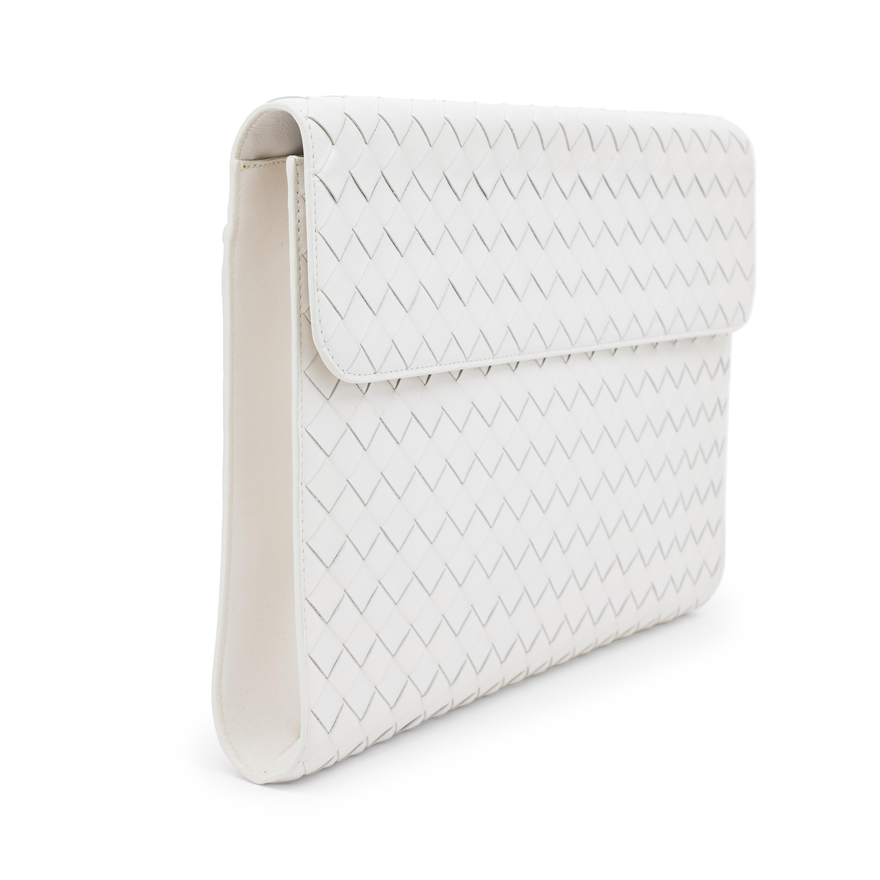 Bottega Veneta, White Intrecciato Large Clutch