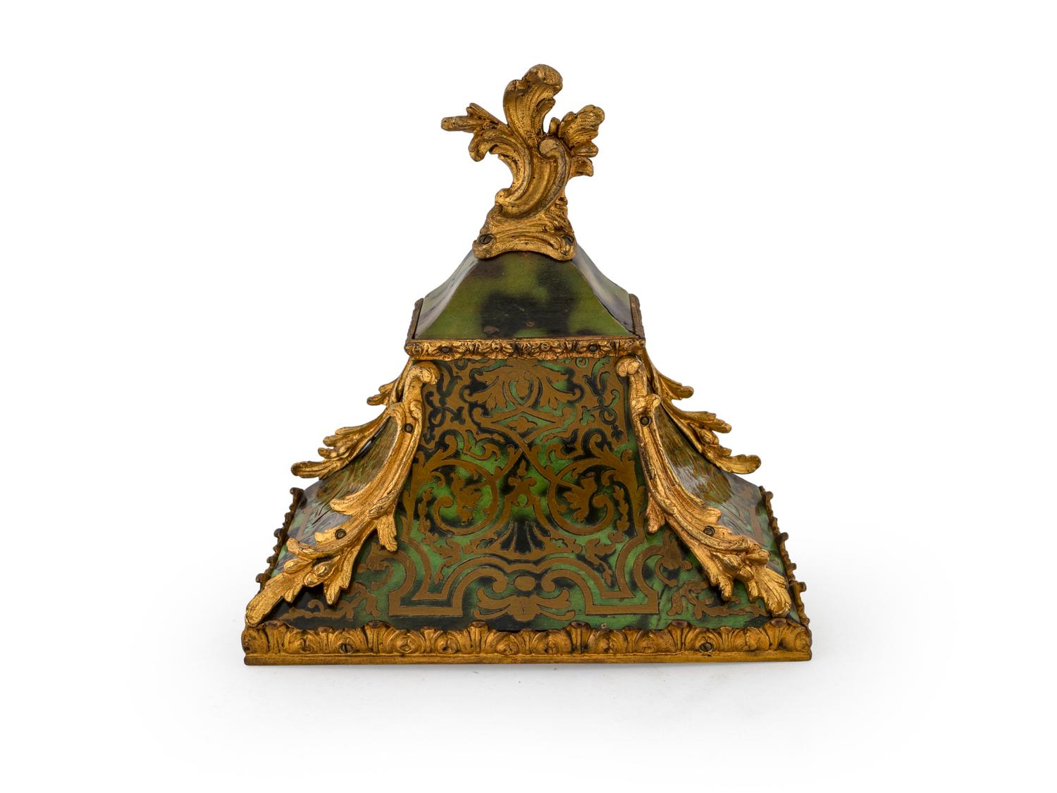 A Louis XV Style Boulle Bracket Clock of Small Size — 20TH CENTURY