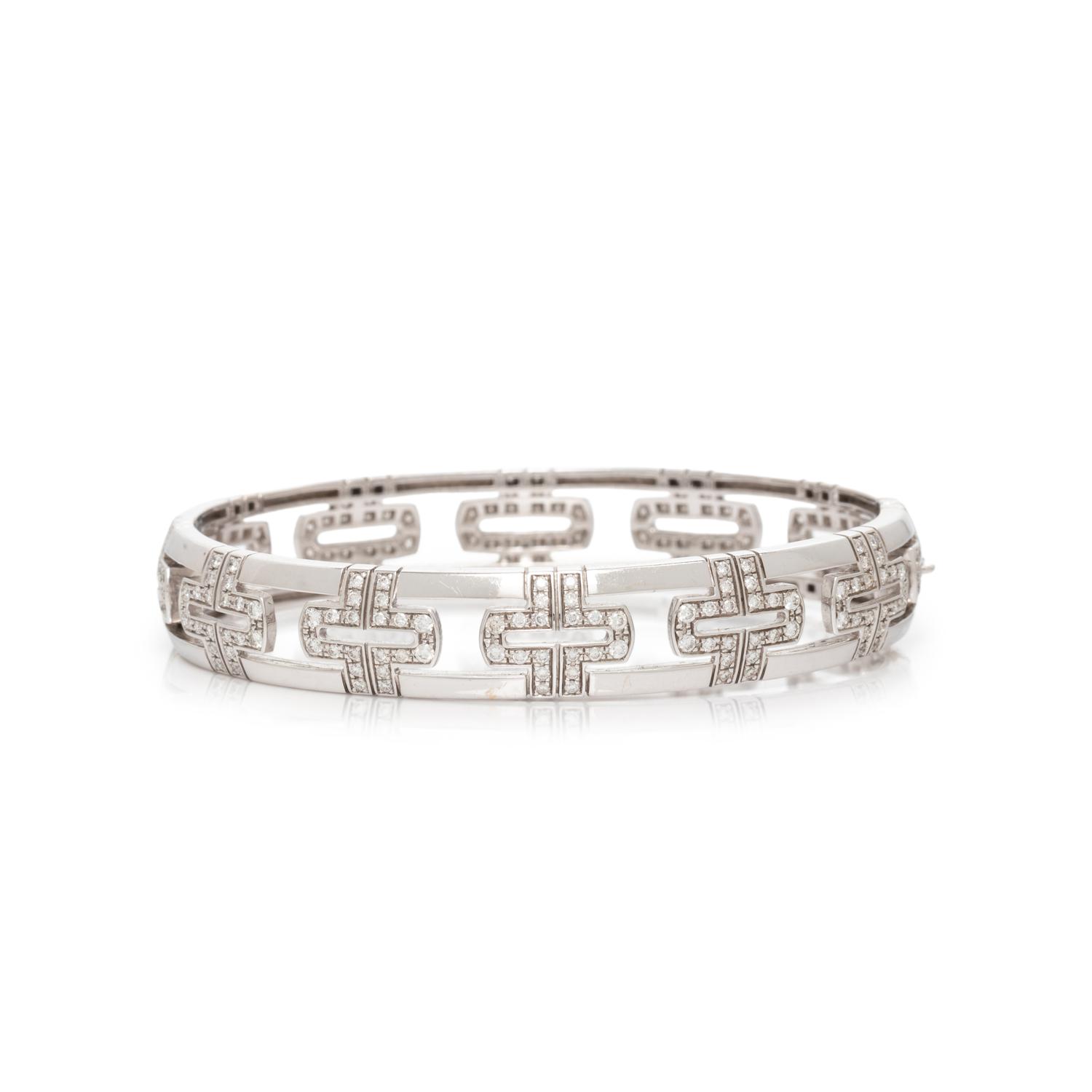 BULGARI, WHITE GOLD AND DIAMOND 'PARENTESI' BANGLE BRACELET