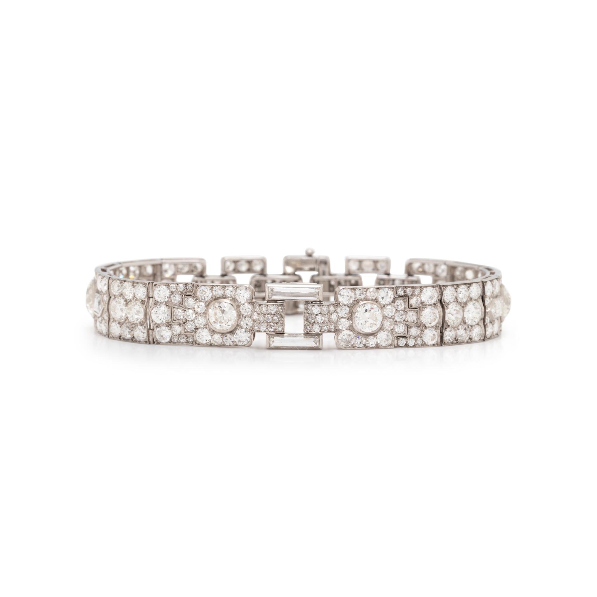 CARTIER, ART DECO, PLATINUM AND DIAMOND BRACELET