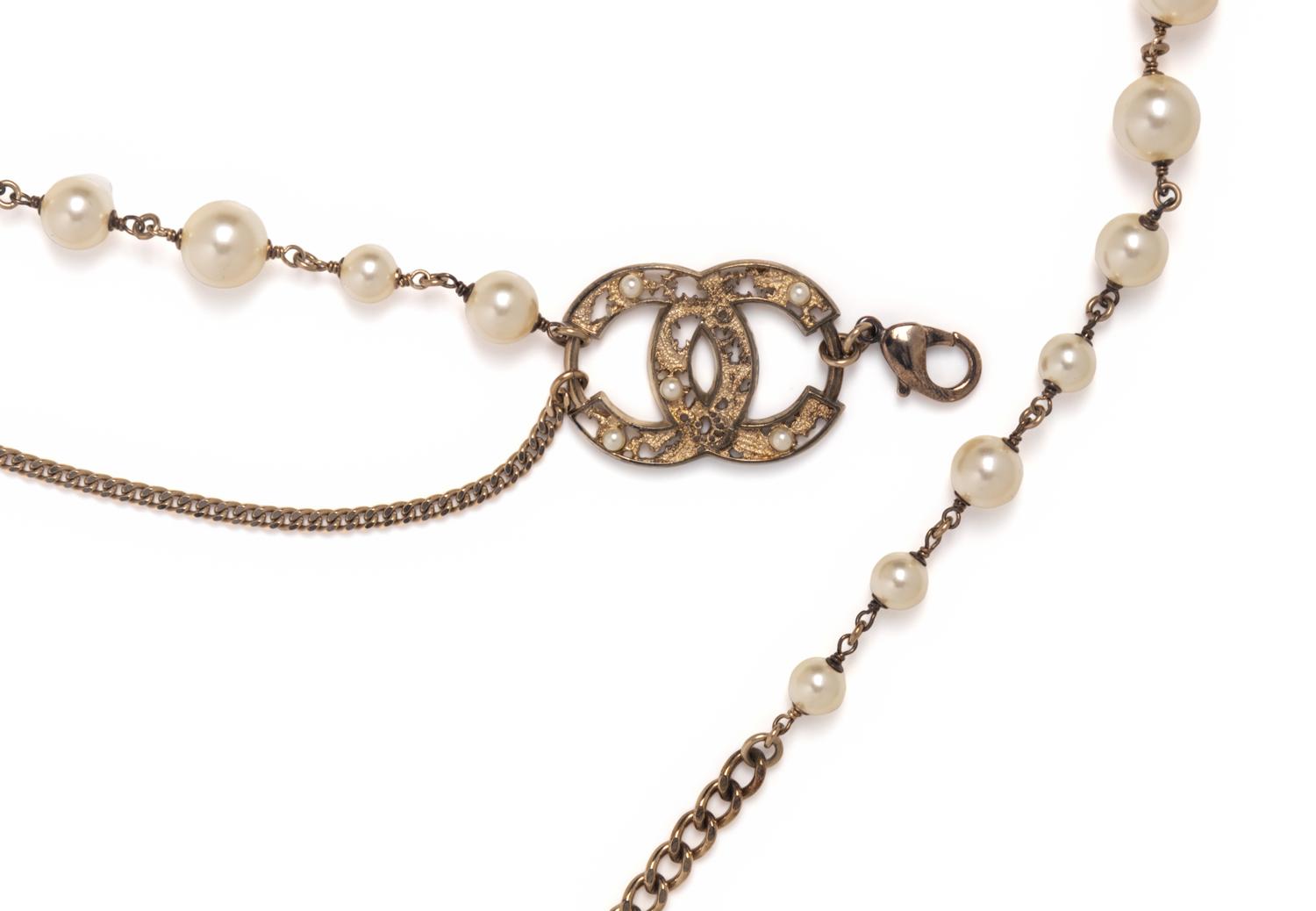 Chanel Faux Pearl Chain Belt