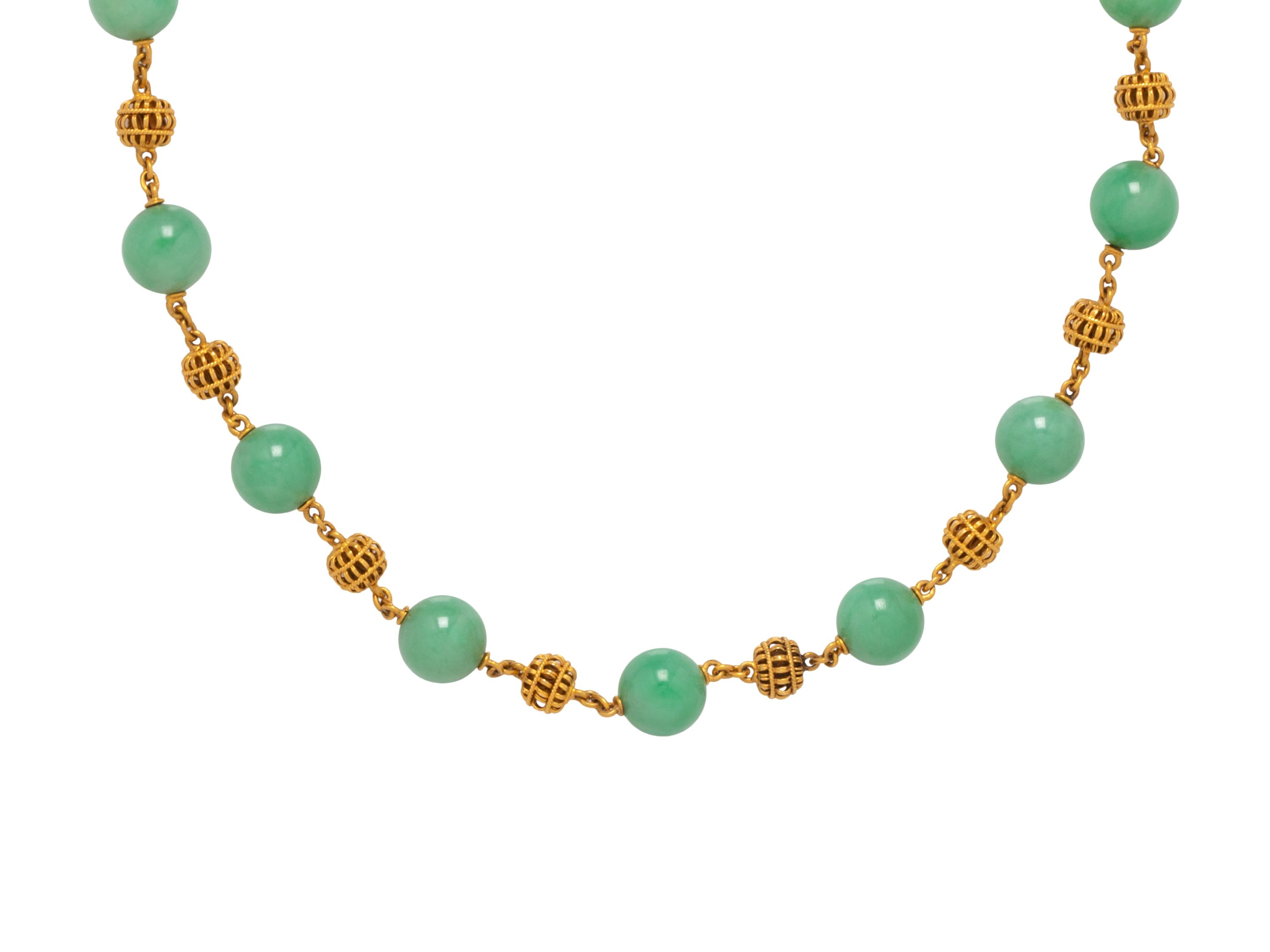 YELLOW GOLD AND JADE NECKLACE