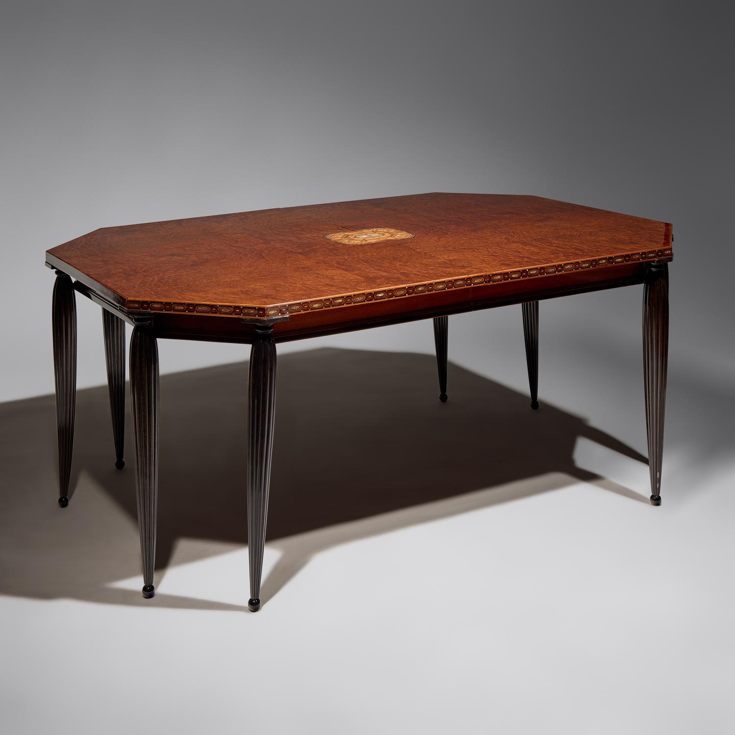 French Art Deco dining room table, c. 1922