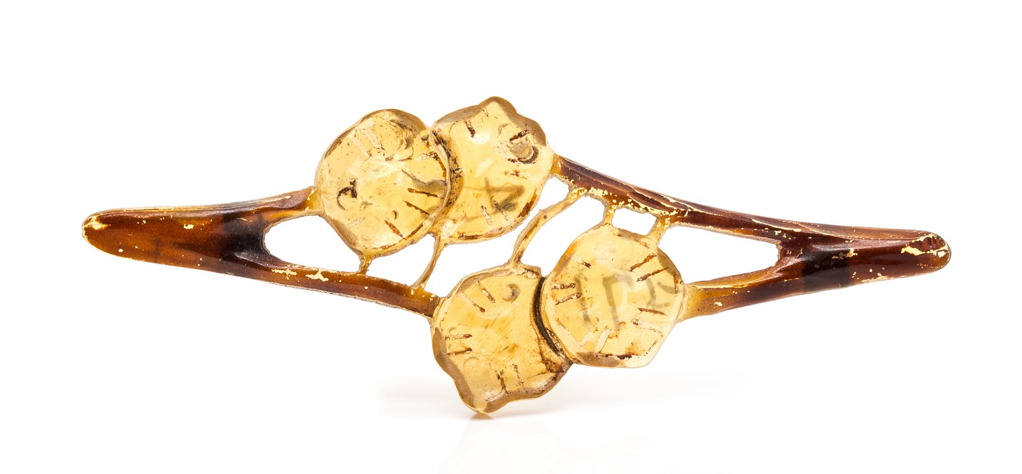 An Art Nouveau Dyed Horn Brooch, Georges Pierre, 2.70 dwts.